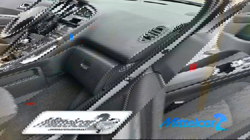 Peugeot 3008 usata a Udine (15)