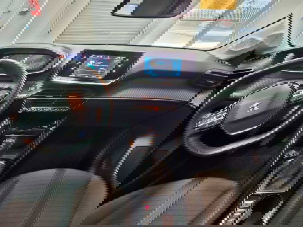 Peugeot 208 usata a Caltanissetta (9)