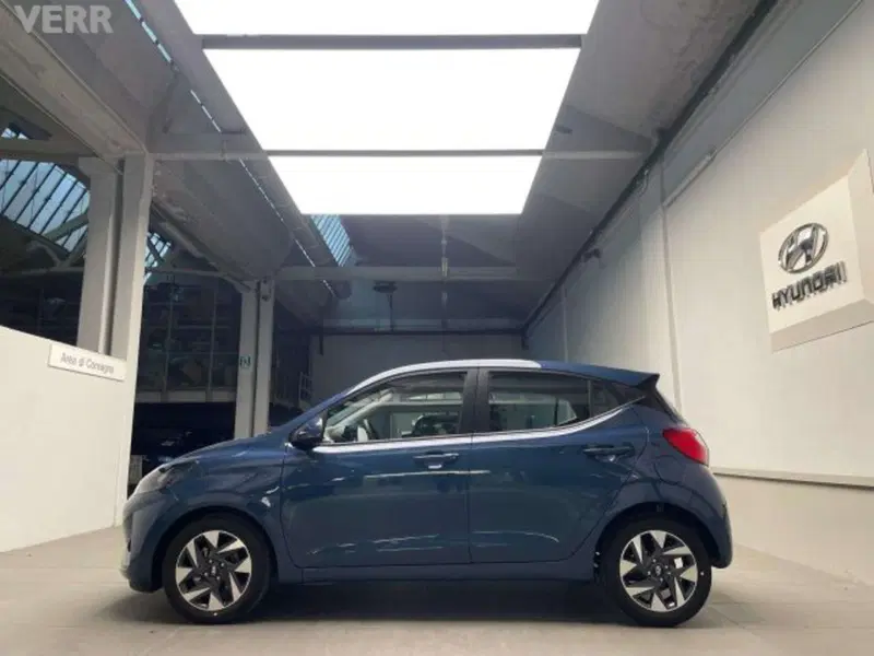 Hyundai i10 nuova a Milano (11)