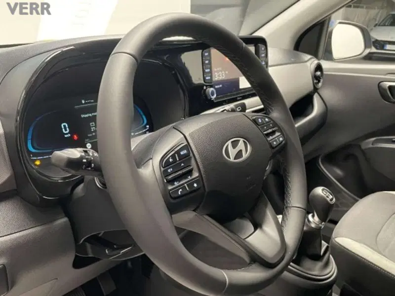Hyundai i10 nuova a Milano (15)