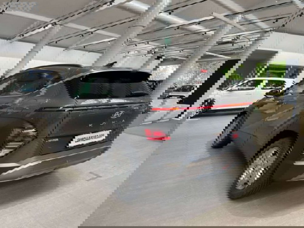 Hyundai Kona nuova a Milano (15)