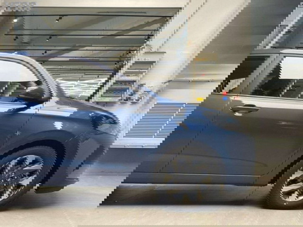 Hyundai i10 nuova a Milano (10)