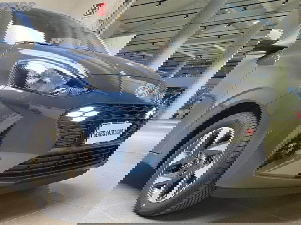 Hyundai i10 nuova a Milano (8)