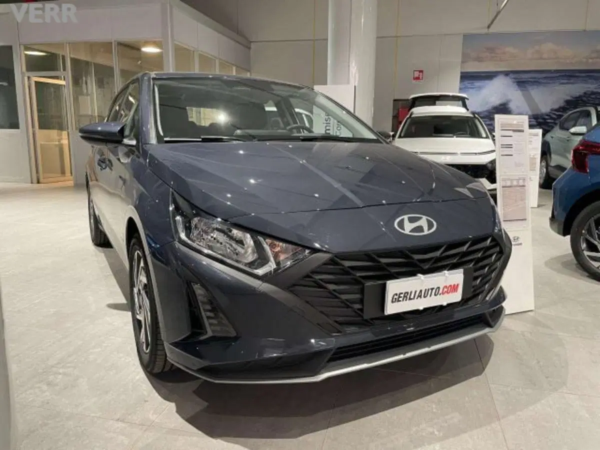 Hyundai i20 nuova a Milano (2)