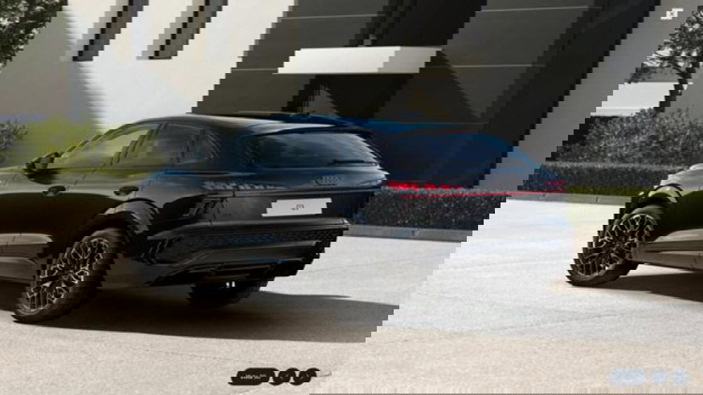 Audi Q3 Sportback nuova a Milano (5)