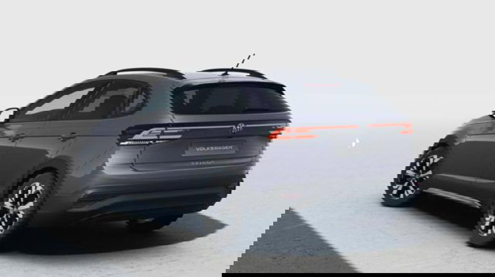 Volkswagen Taigo nuova a Milano (2)