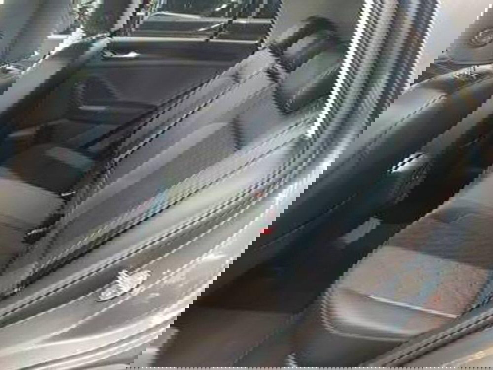 Volkswagen T-Roc usata a Milano (4)