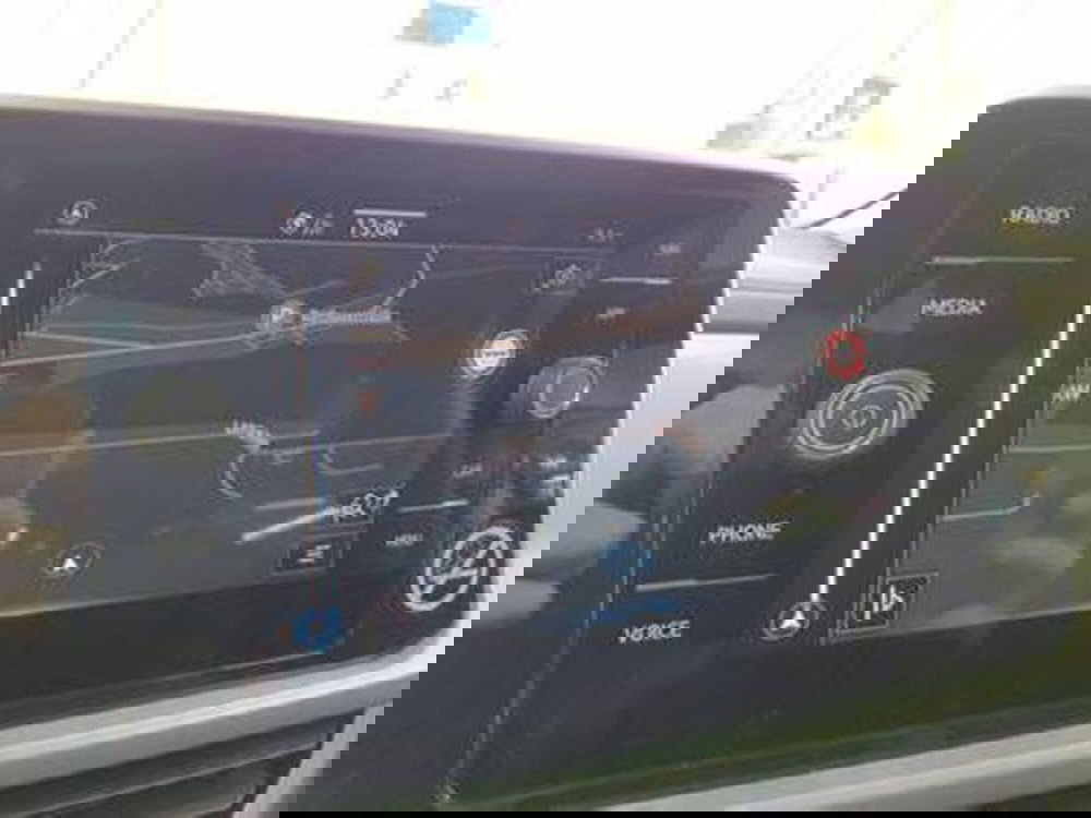 Volkswagen T-Roc usata a Milano (6)