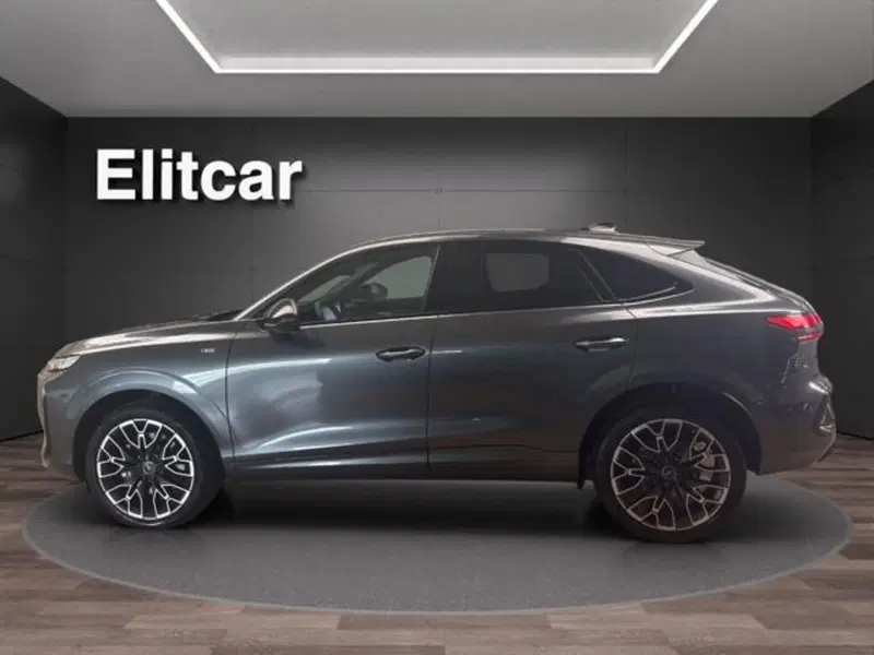 Audi Q3 Sportback nuova a Milano (6)