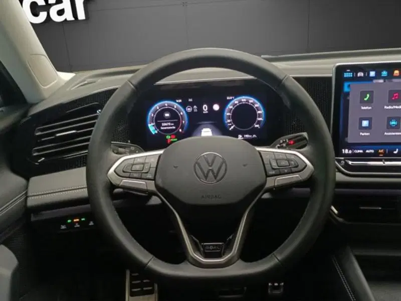 Volkswagen Tiguan usata a Milano (9)