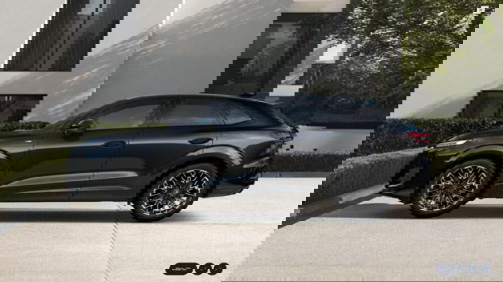 Audi Q3 Sportback nuova a Milano (4)