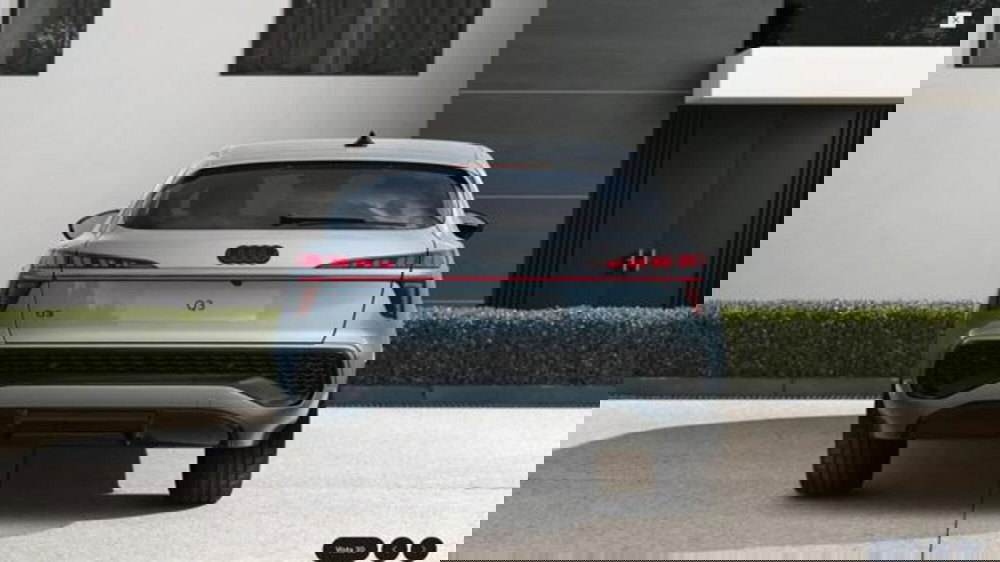 Audi Q3 Sportback nuova a Milano (6)