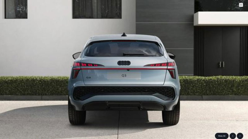 Audi Q3 Sportback nuova a Milano (6)