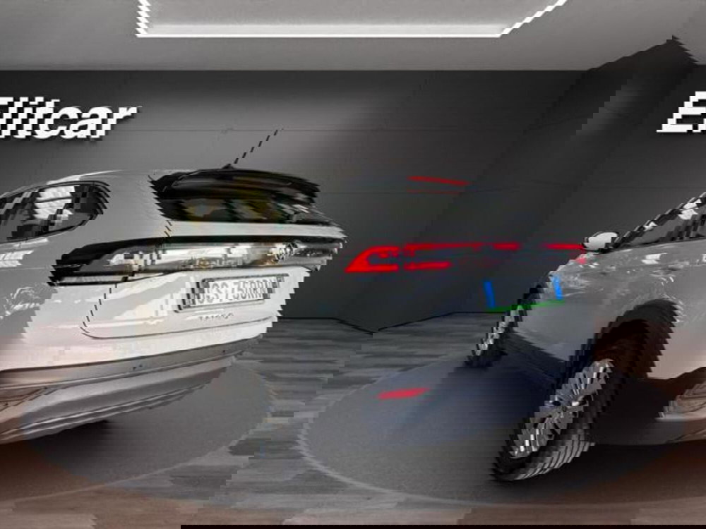 Volkswagen Taigo usata a Milano (4)