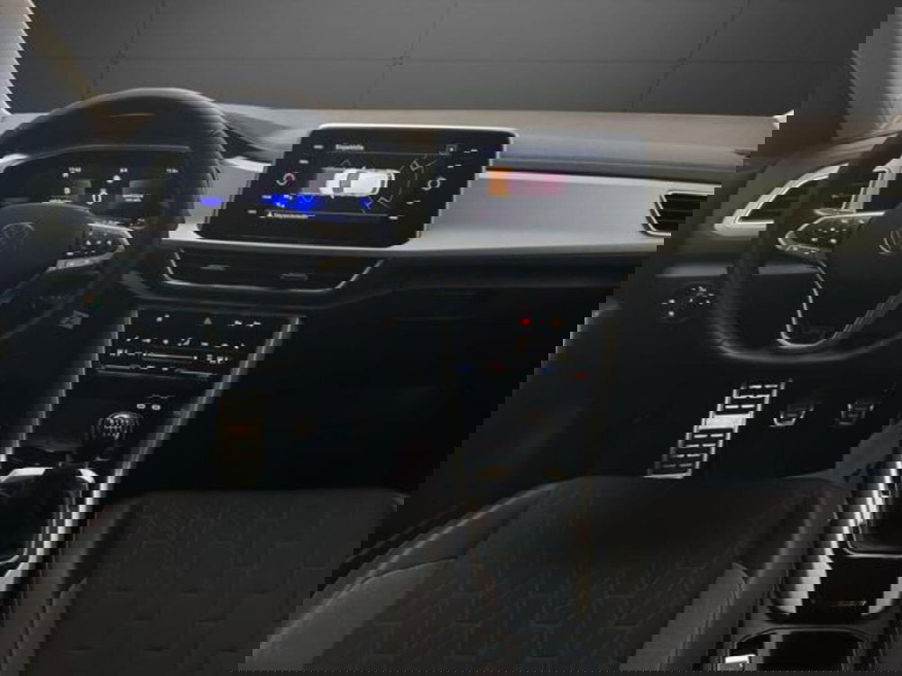 Volkswagen T-Roc usata a Milano (11)