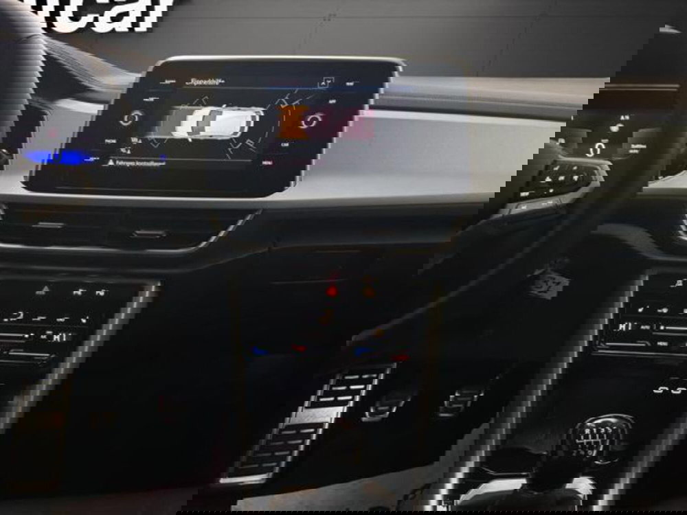 Volkswagen T-Roc usata a Milano (13)