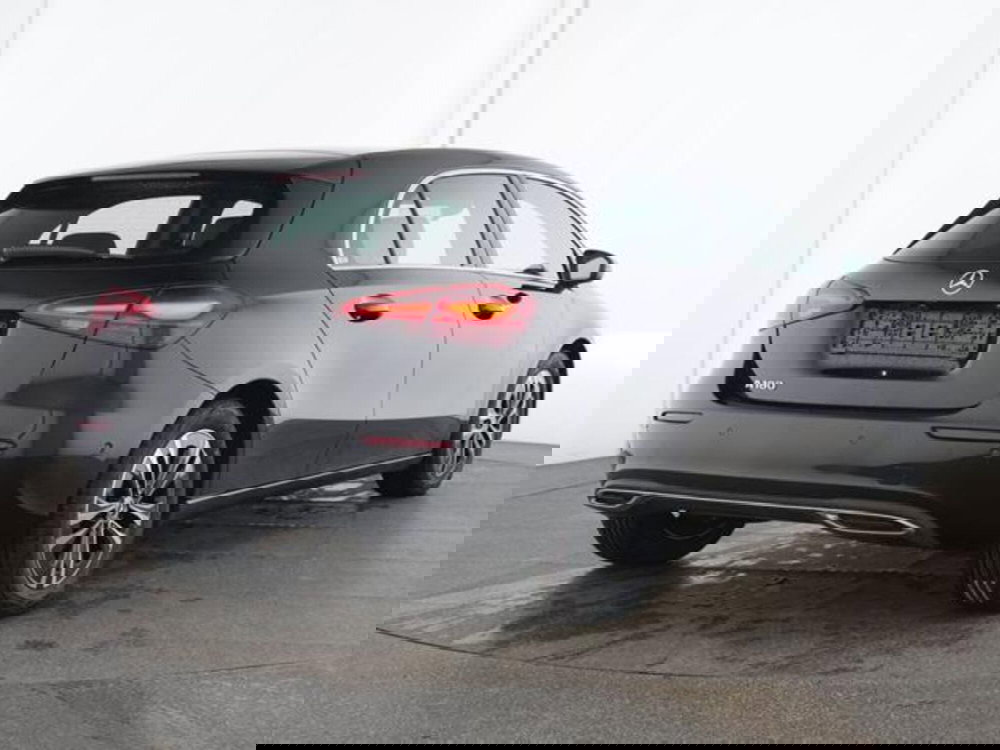 Mercedes-Benz Classe A Sedan usata a Milano (3)