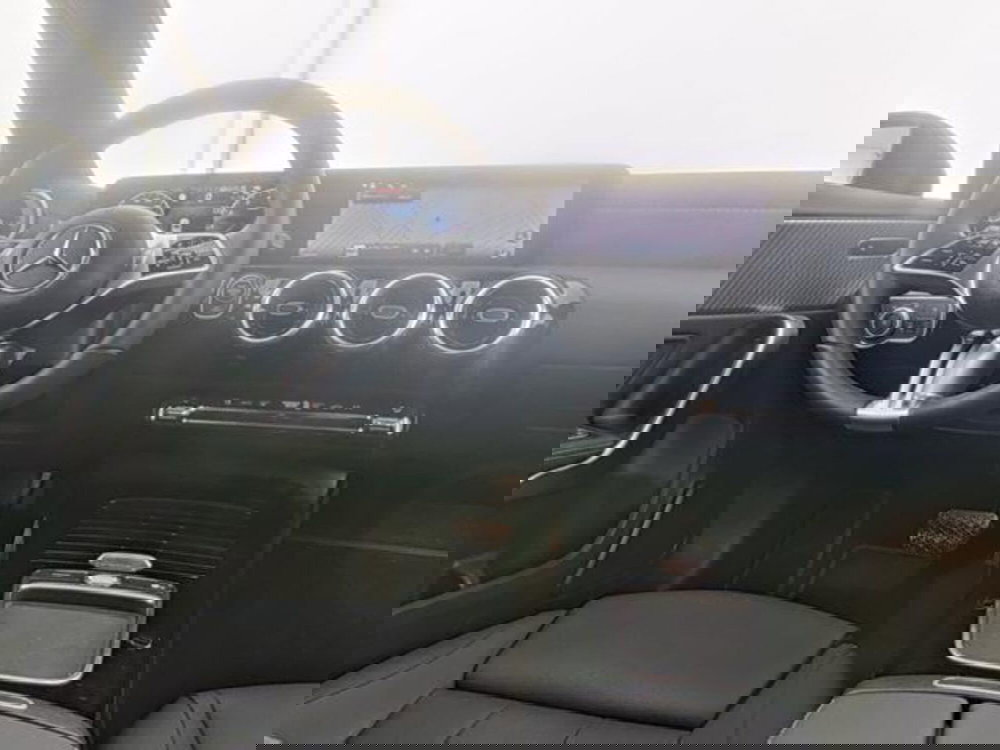 Mercedes-Benz Classe A Sedan usata a Milano (5)