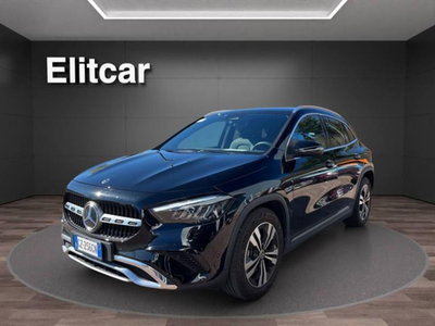 Mercedes-Benz GLA SUV 180 Progressive Advanced Plus auto del 2024 usata a Magenta