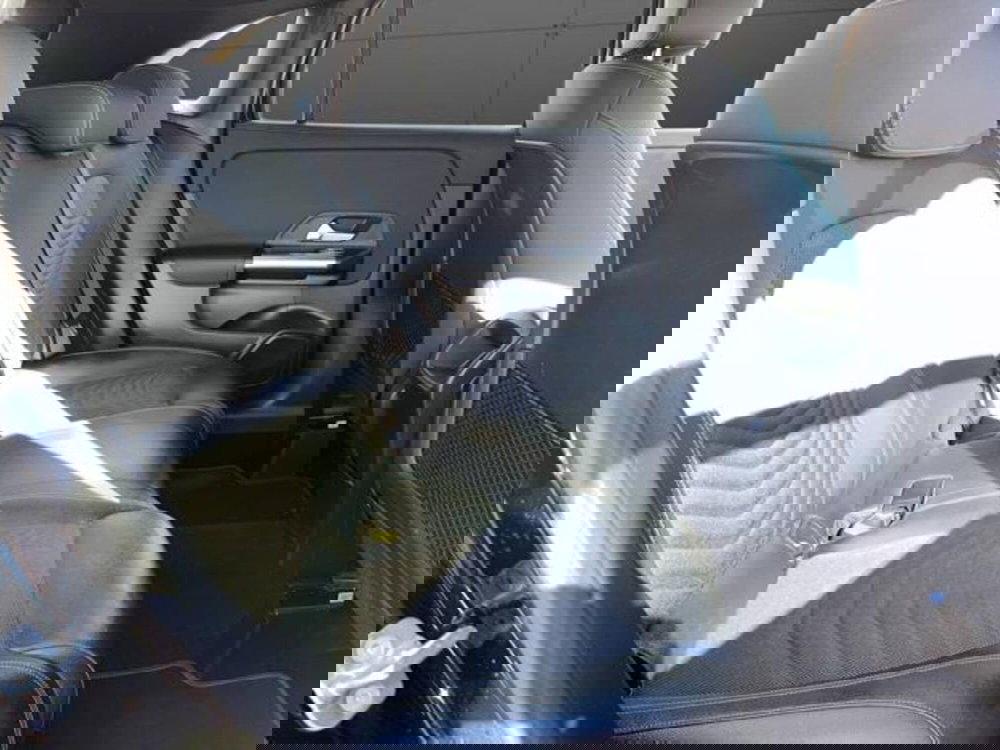 Mercedes-Benz GLA SUV usata a Milano (11)