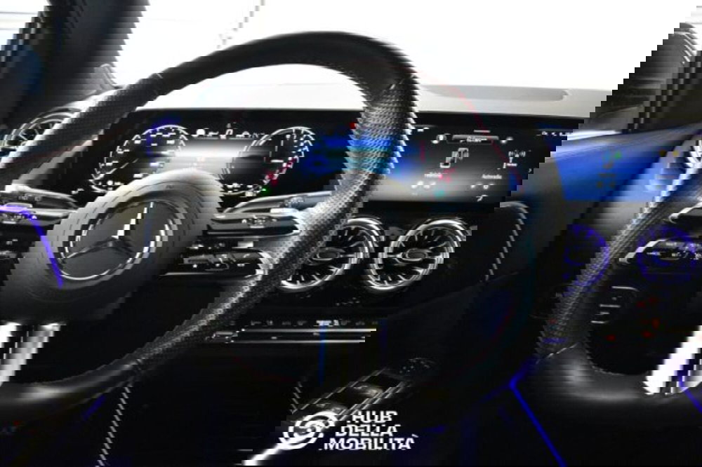 Mercedes-Benz GLA SUV usata a Perugia (9)