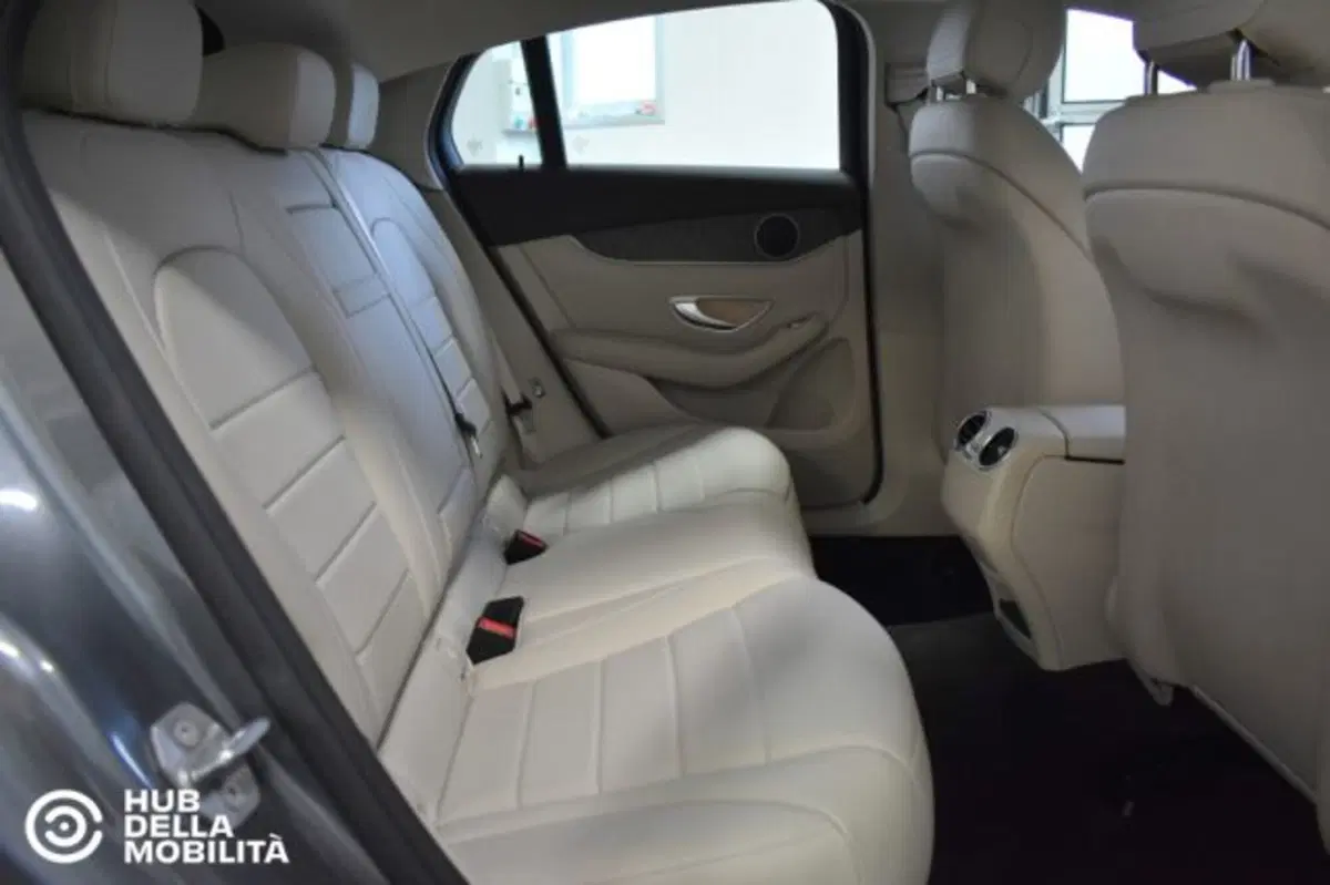 Mercedes-Benz GLC Coupé usata a Perugia (18)