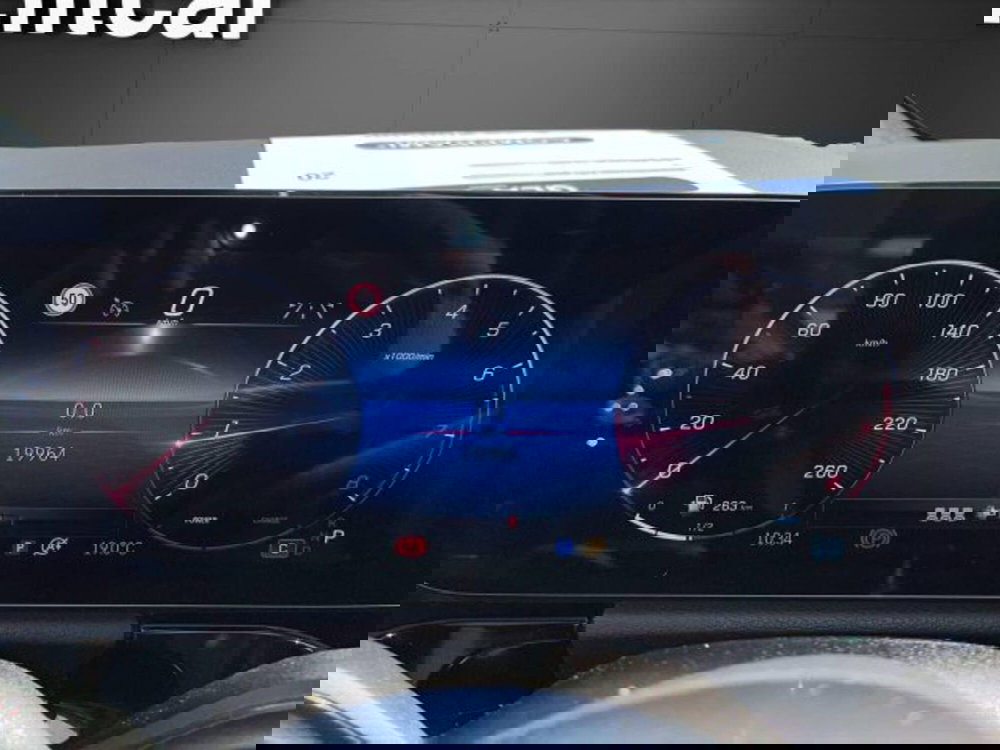 Mercedes-Benz GLA SUV usata a Novara (16)