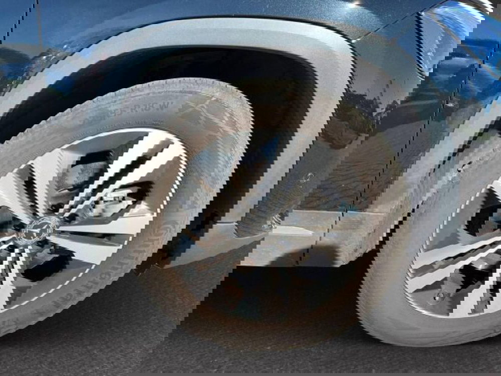 Mercedes-Benz GLA SUV usata a Novara (9)