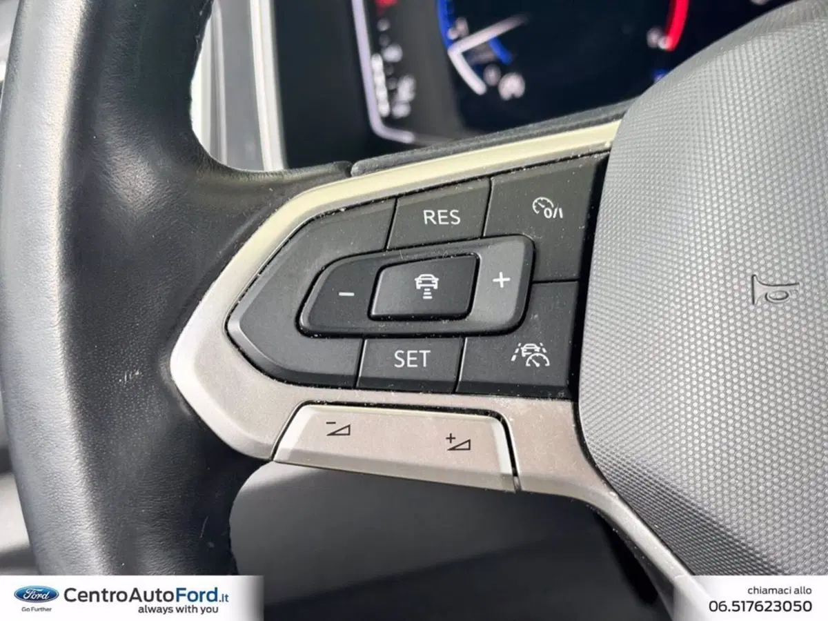 Volkswagen T-Roc usata a Roma (19)