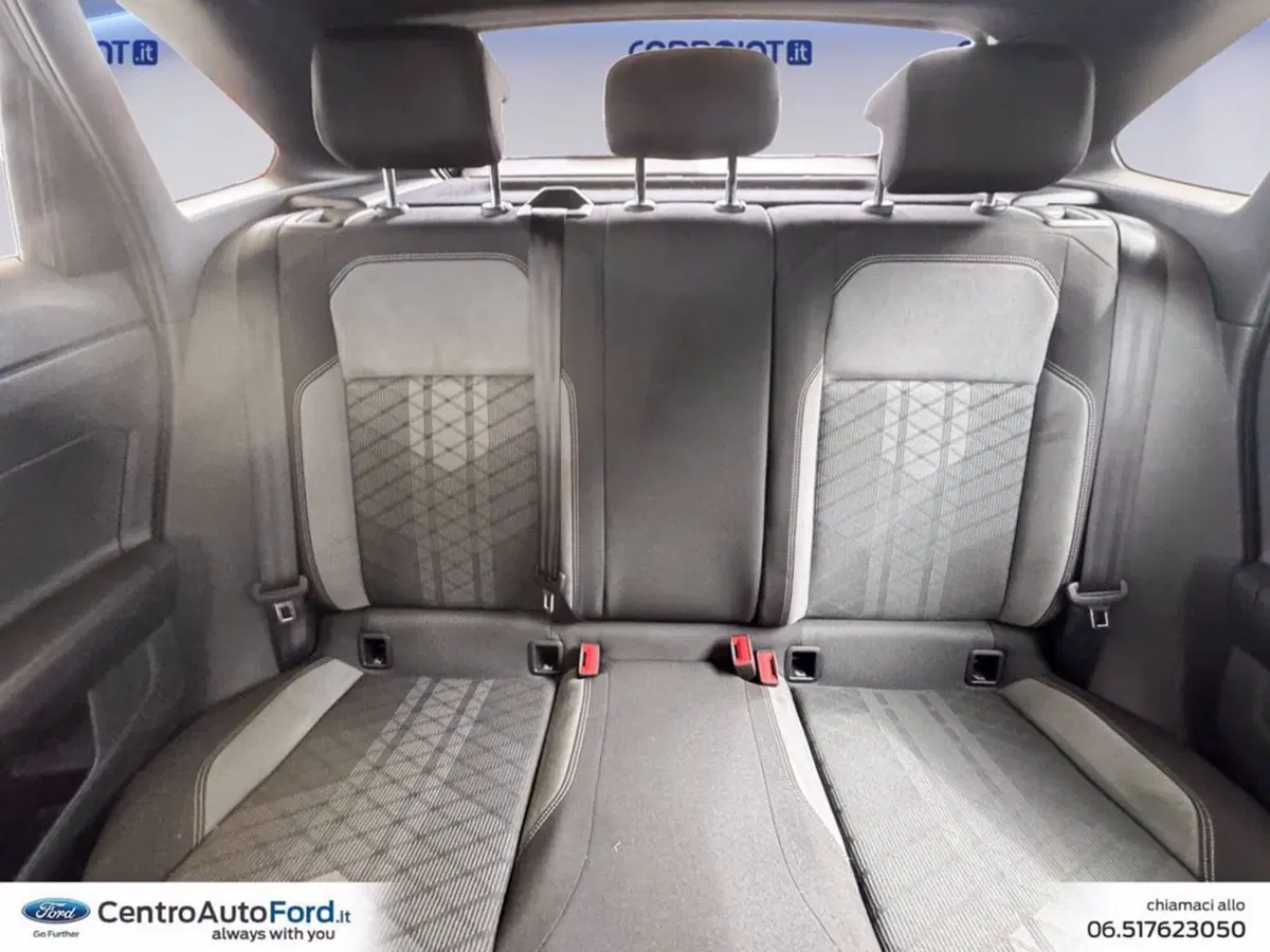 Volkswagen Taigo usata a Roma (9)