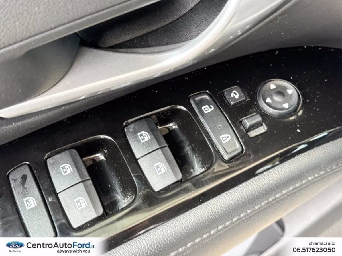 Hyundai Tucson usata a Roma (19)