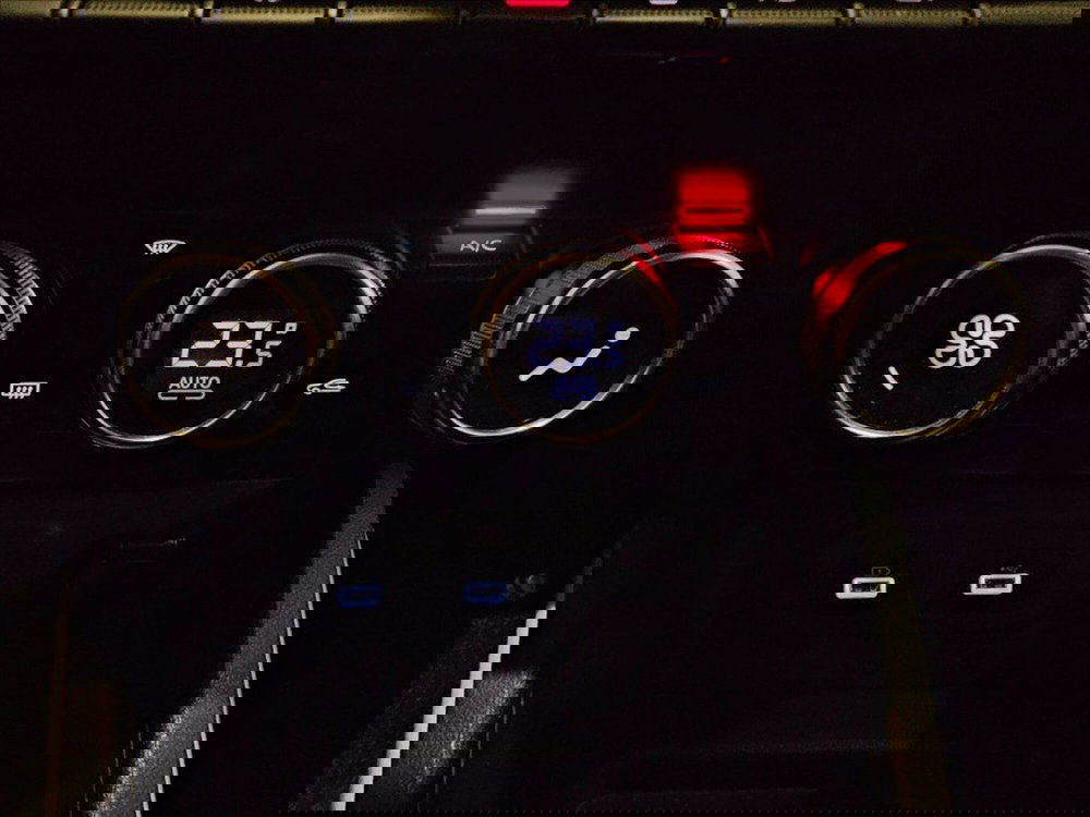 Dacia Duster usata a Palermo (18)