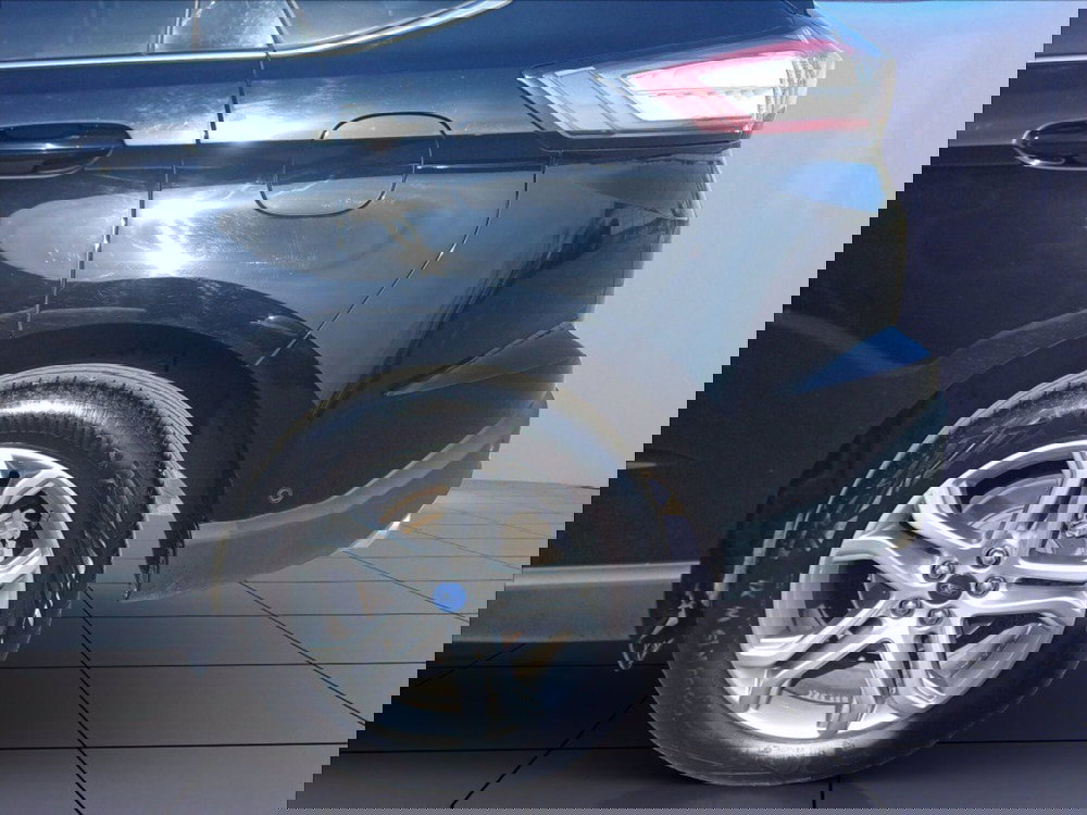 Ford Edge usata a Milano (9)