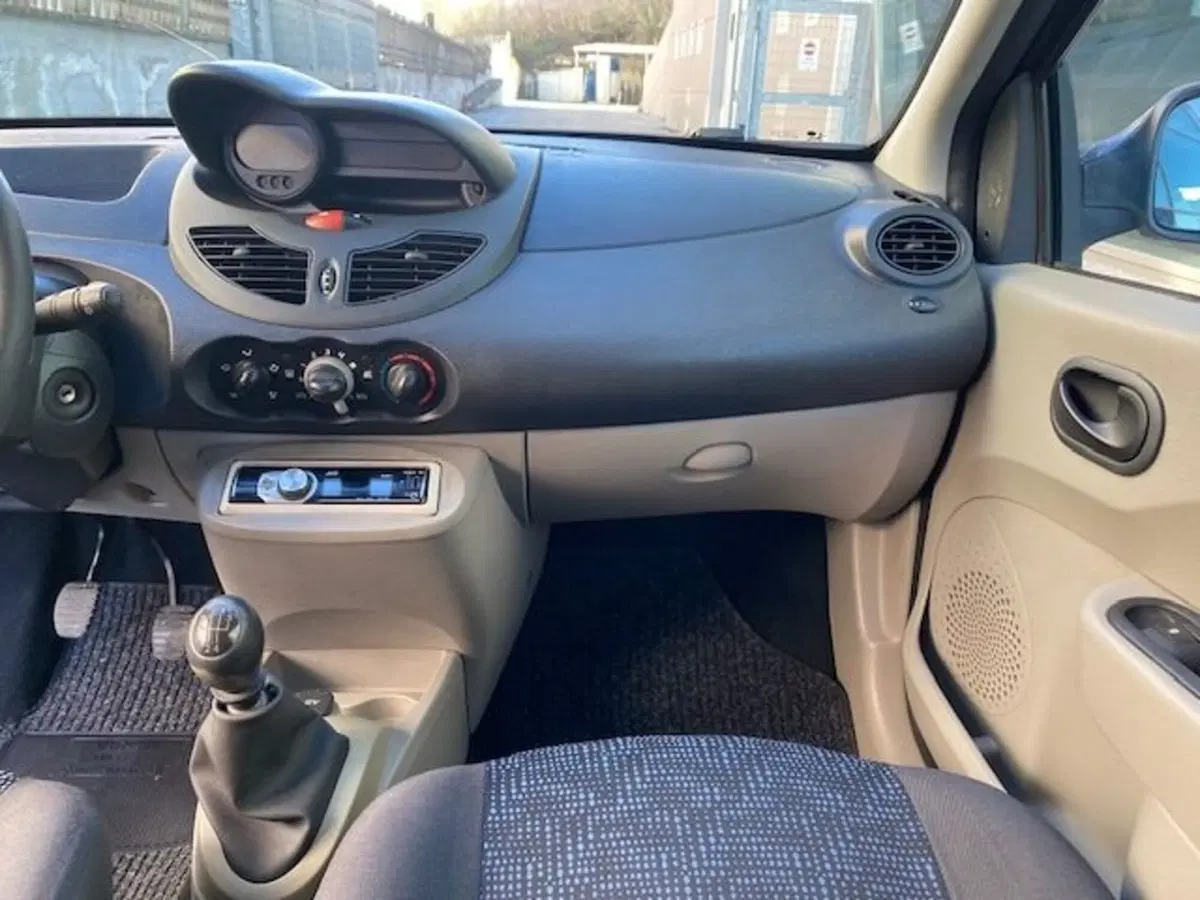 Renault Twingo usata a Cuneo (12)