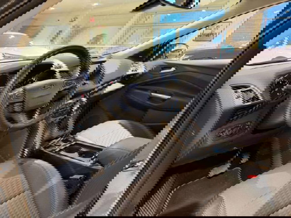 Ford Kuga usata a Savona (11)