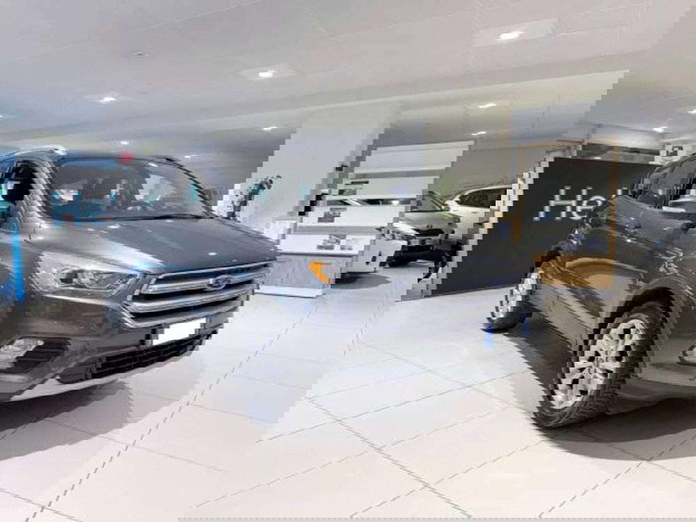 Ford Kuga usata a Savona (4)