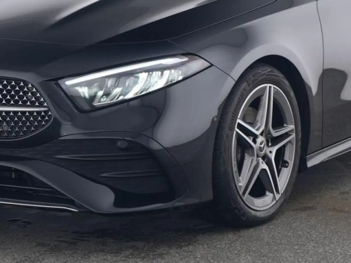 Mercedes-Benz Classe A Sedan usata a Milano (3)