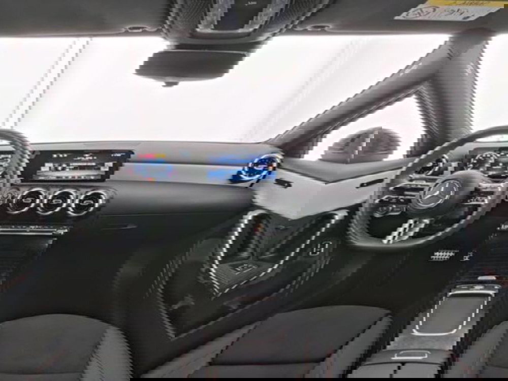 Mercedes-Benz Classe A Sedan usata a Milano (5)