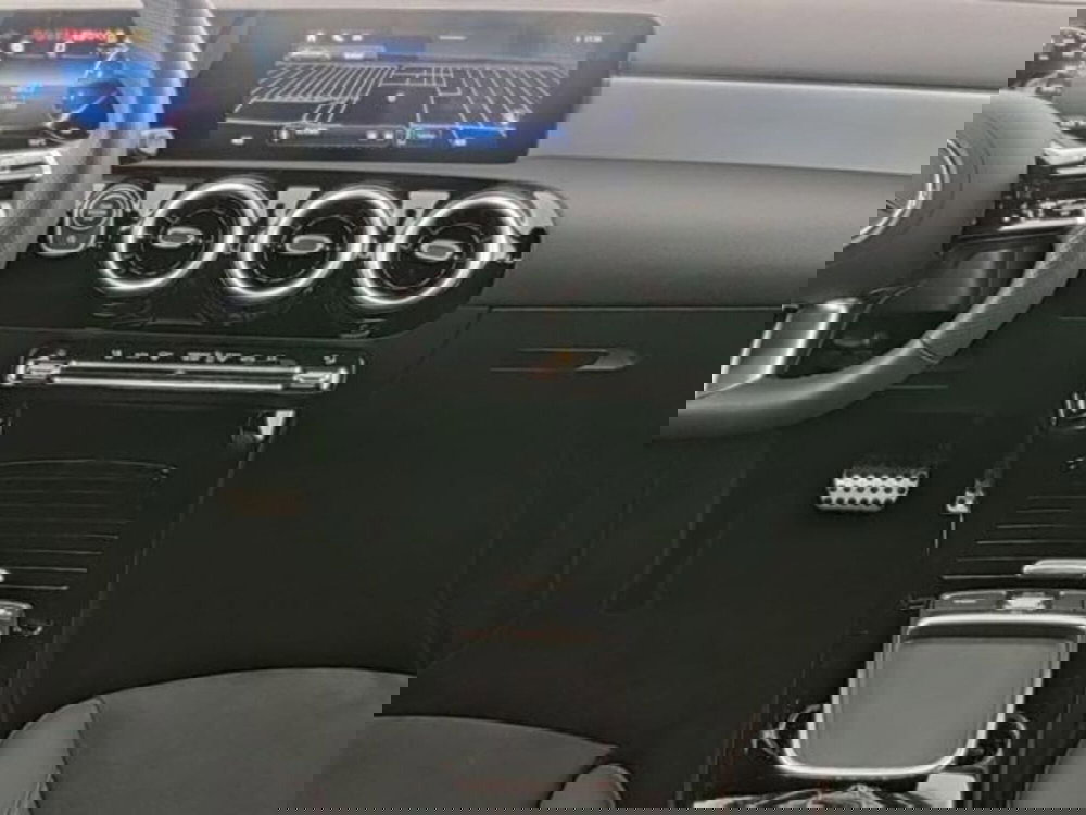 Mercedes-Benz Classe A usata a Milano (5)
