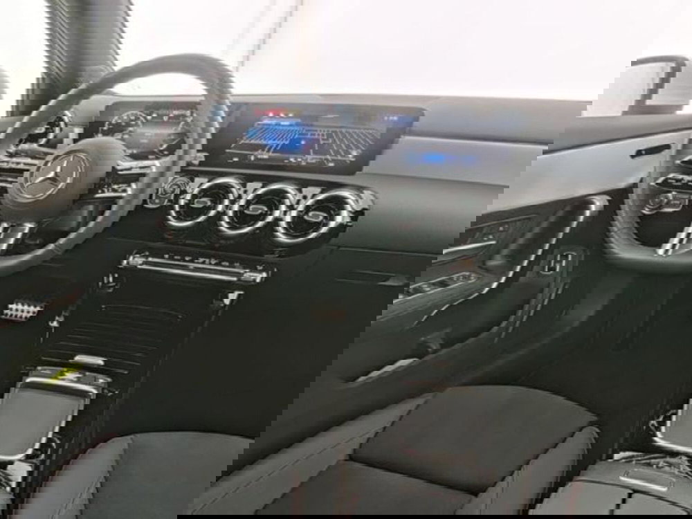 Mercedes-Benz Classe A usata a Milano (7)