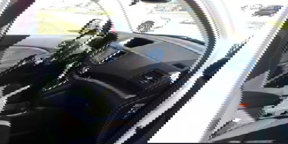 Honda CR-V usata a Udine (8)