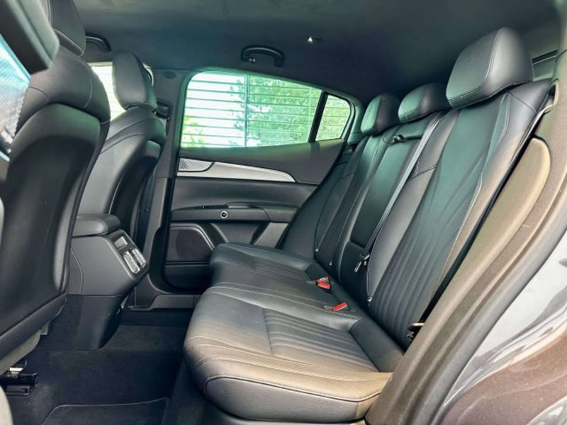 Maserati Grecale usata a Torino (10)