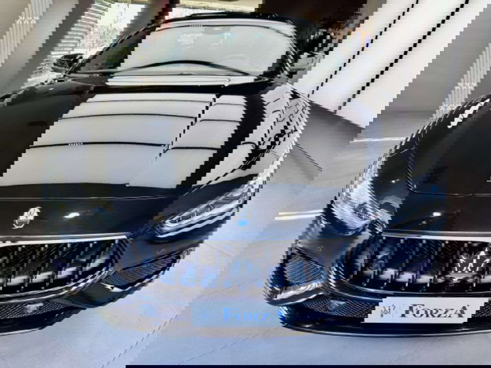 Maserati Ghibli nuova a Torino (2)