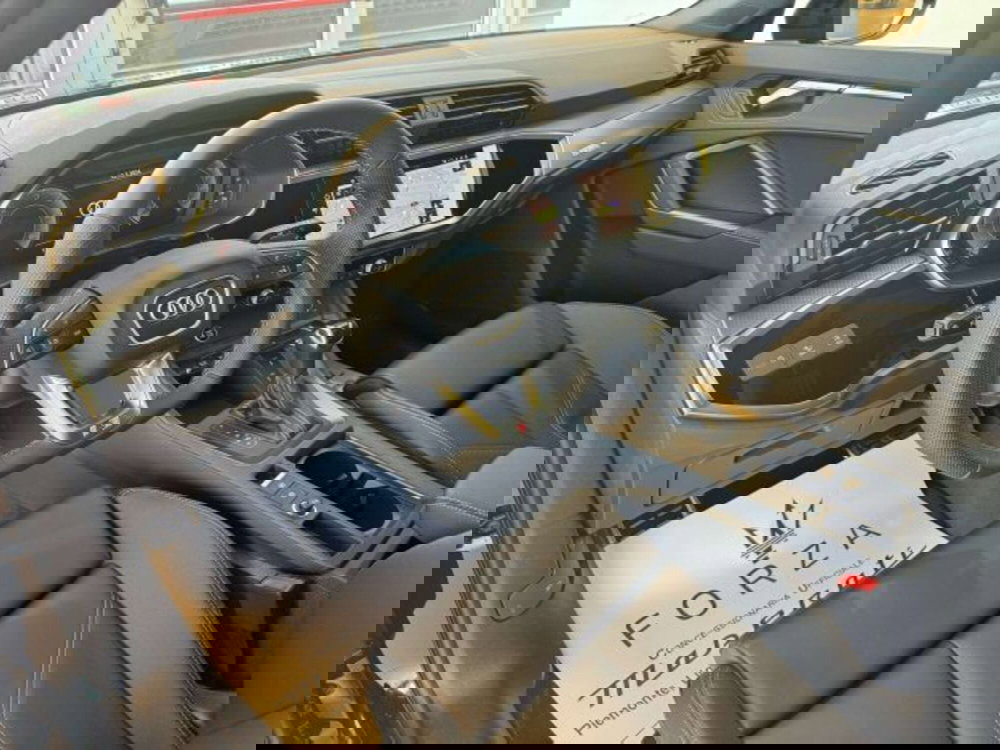 Audi Q3 Sportback nuova a Torino (6)