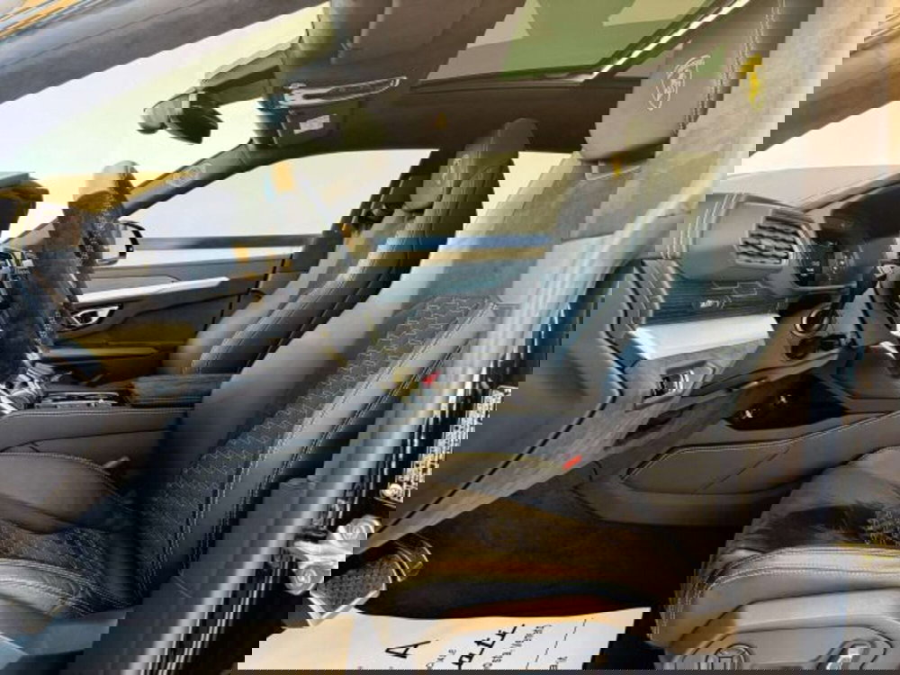 Lamborghini Urus usata a Torino (5)