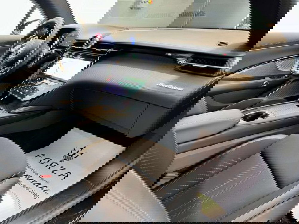 Maserati Granturismo nuova a Torino (12)