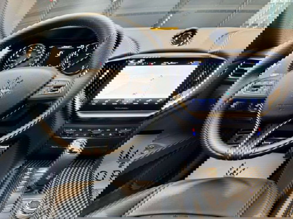 Maserati Ghibli nuova a Torino (14)