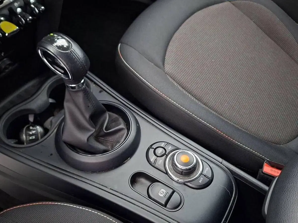 MINI Mini Countryman usata a Torino (10)