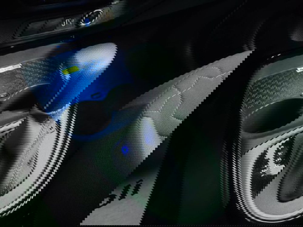 Toyota Aygo X usata a Teramo (17)