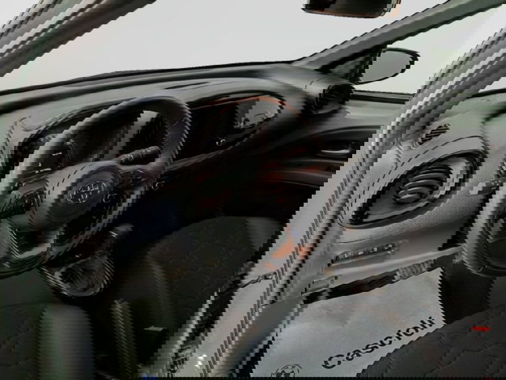 Toyota Aygo X usata a Teramo (7)